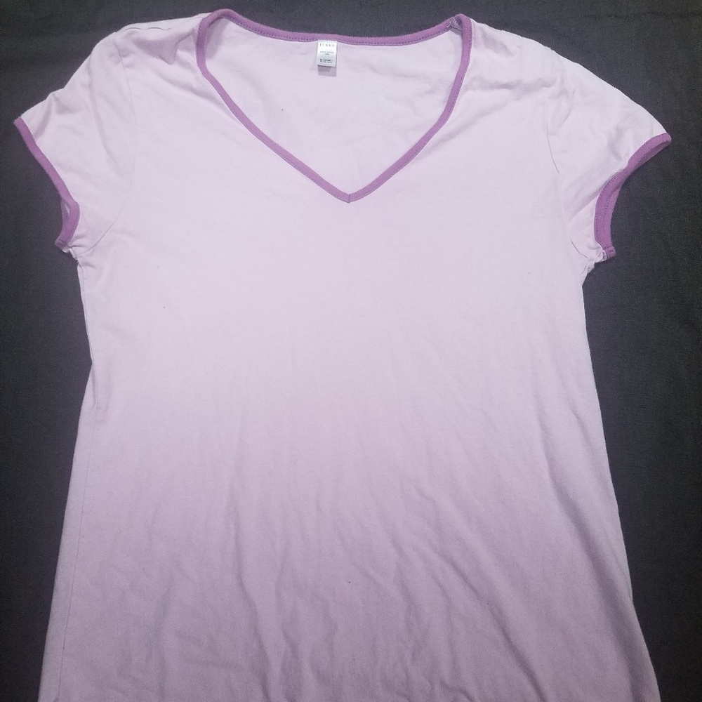 🌞 Light Purple Victoria secrets Pink Tshirt